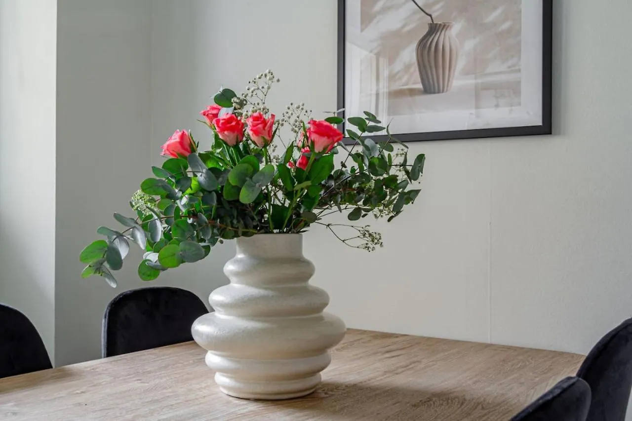 Low-Cost Stay In Sofo, Construction Work Stoccolma
